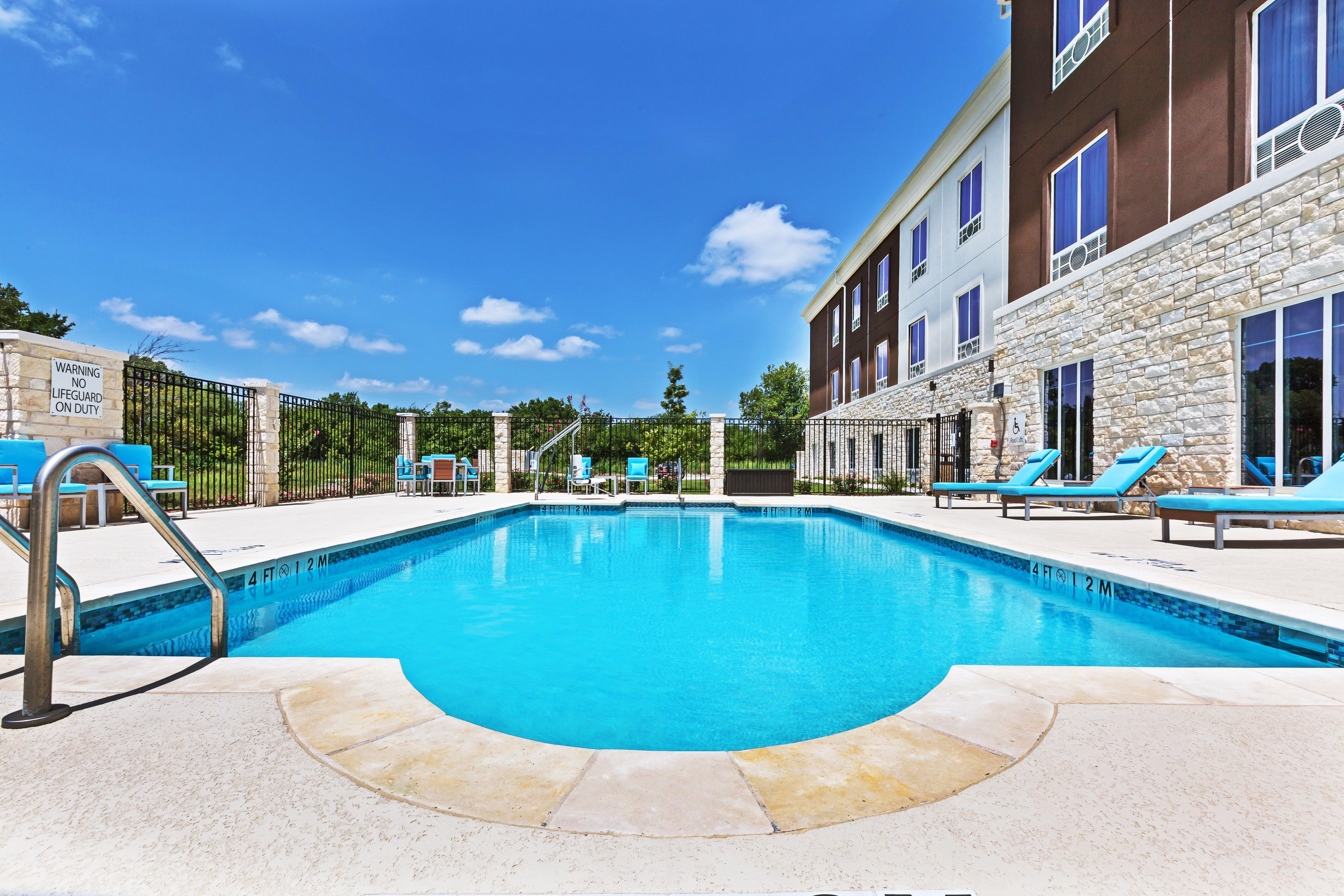 Holiday Inn Express And Suites Killeen-Fort Hood Area By Ihg Exterior photo